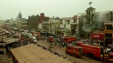 Puri fire reduces 40 shops to ashes, 150 tourists escape unhurt 