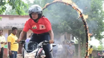 Fearless lady professor stuns netizens with her daredevil bike stunts