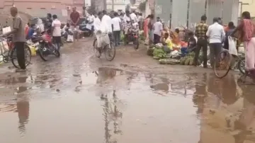 Drain water on road leaves Puri residents fuming 