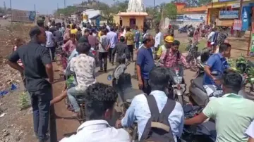Odisha girl student returning from matric exam injured in road mishap, tension erupts