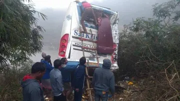 Close shave for 40 passengers after tanker hits tourist bus