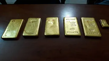 NRIs with 5 kg gold detained at Bhubaneswar airport