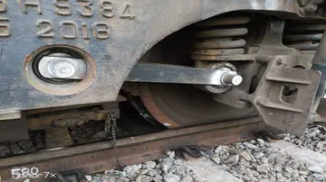 Samaleshwari Express derails in Rayagada