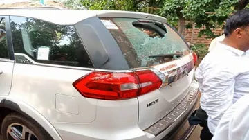 Miscreants hurl bombs at former MLA's vehicle in Odisha