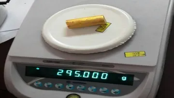 Gold worth Rs 9 lakh seized at Bhubaneswar airport