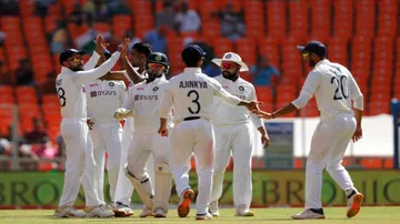 IND v ENG:  India Bowl Out England For 205 On Day One Of 4th Test