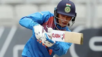 Indian women's team loses 3rd T20I despite Mandhana's 86, suffers 0-3 series whitewash