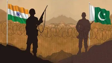 Indo-Pak war likely in October: Pak Minister