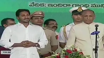 Jagan Mohan Reddy takes oath as Andhra Pradesh CM