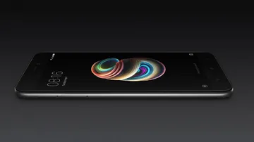 Xiaomi, Jio top India market