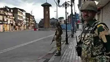 Op-Ed: A Sledgehammer Approach on Kashmir Would Backfire