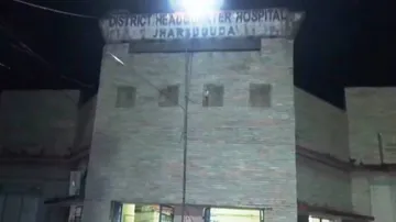 Ladle stuck in kid's throat while playing removed