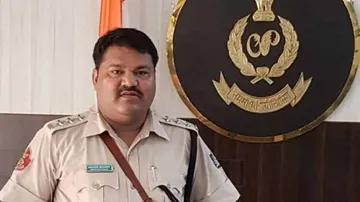 Jatni IIC caught red-handed receiving bribe