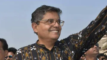 Timeline of conspiracies against Jay Panda
