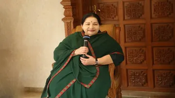 Retired HC judge Arumugaswamy to probe Jayalalithaa's death