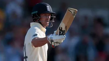 England Take Control On Day 3, Lead Balloons To 382