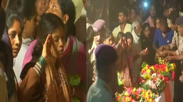 Karnataka's slain CRPF trooper laid to rest with full honours