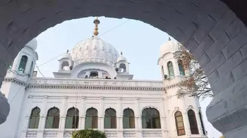 Workers race against time to complete Kartarpur Sahib corridor
