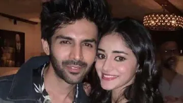 Kartik Aaryan Is Having A Blast With Ananya Panday On Lucknow Streets; Where Is Sara Ali Khan?