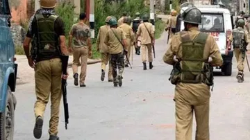 Five Kashmiri Political Leaders Released After Over Five Months Detention