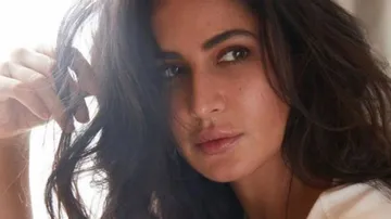 Katrina Kaif's Art Of Winning Hearts Is So Mesmerizing (Watch)