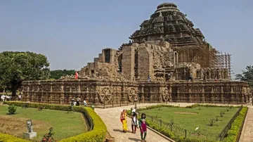 ‘No stone carvings removed from Sun Temple; issues raised by Naveen not justified’