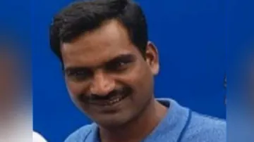 OTV Exclusive: BJD leader threatens Kotagarh BDO; locks him in office
