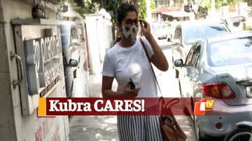 Bollywood Actress Kubra Sait’s Camaraderie With Paparazzi