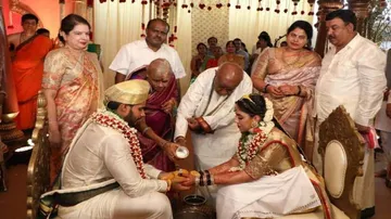 Former CM Kumaraswamy son's wedding sparks row over lockdown 'violation'