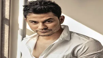 Kunal Kemmu shares daughter's first pic on social media