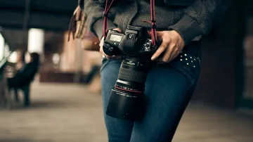 Lady photographers breaking into male bastion