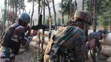 Heavy firing on LoC in Jammu and Kashmir