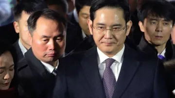 Samsung heir in India, likely to meet Modi, Mukesh Ambani
