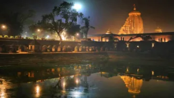 Odisha: No Shraddha Offering At Bindusagar, Lingaraj Temple This Diwali