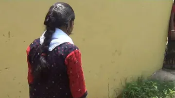 Love, Dhokha, Dharna! Girl's Unique Protest After 'Betrayal' By Lecturer In Odisha