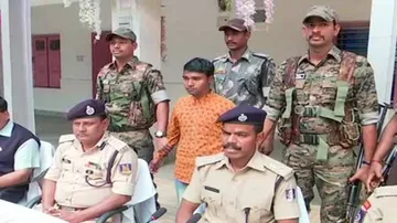 Maoist Surrenders Before Police In Odisha