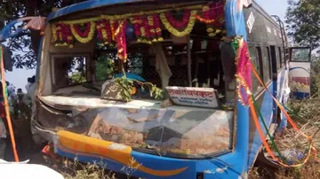 4 school kids among 5 killed in mishap in Madhya Pradesh