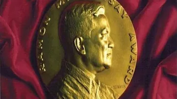 Absurd to say returning awards is paid propaganda: Magsaysay awardee