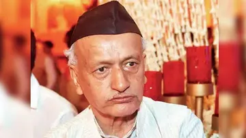 Maha Guv Forced To Deboard From State Plane; CMO Blames Raj Bhavan