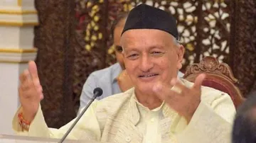 Maha To Ensure 80% Quota In Pvt Jobs For Locals