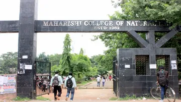 Sine die lifted from Maharishi College