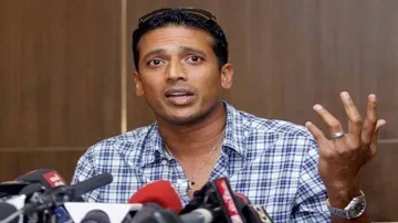Wife Lara's tweet angers tennis ace Bhupathi