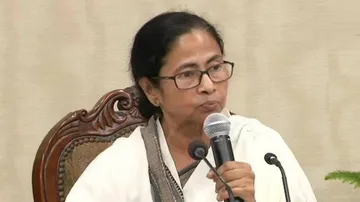 Mamata terms Modi's first tenure as 'Super Emergency'