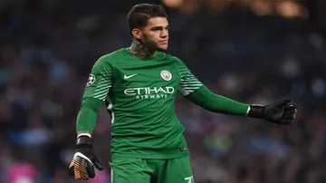 Man City goalkeeper Ederson extends contract until 2025