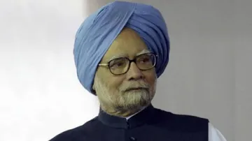 Country In The Midst Of Protracted Slowdown: Manmohan