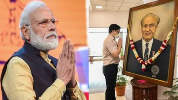 PM Modi, Union Sports Minister Kiren Rijiju Pay Tributes To Dhyan Chand On National Sports Day