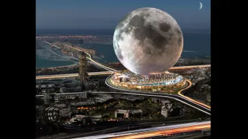 Moon Dubai
