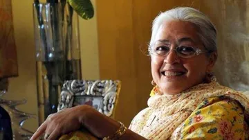 Veteran actress Nafisa Ali diagnosed with stage 3 cancer