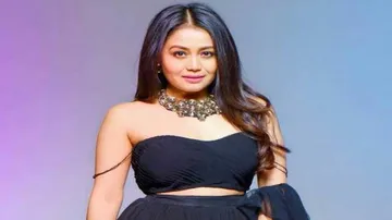 Is Neha Kakkar Marrying This India's Rising Star Contestant And Not Aditya Narayan?