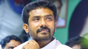 Private temple declares OPS son as Theni MP before counting of votes